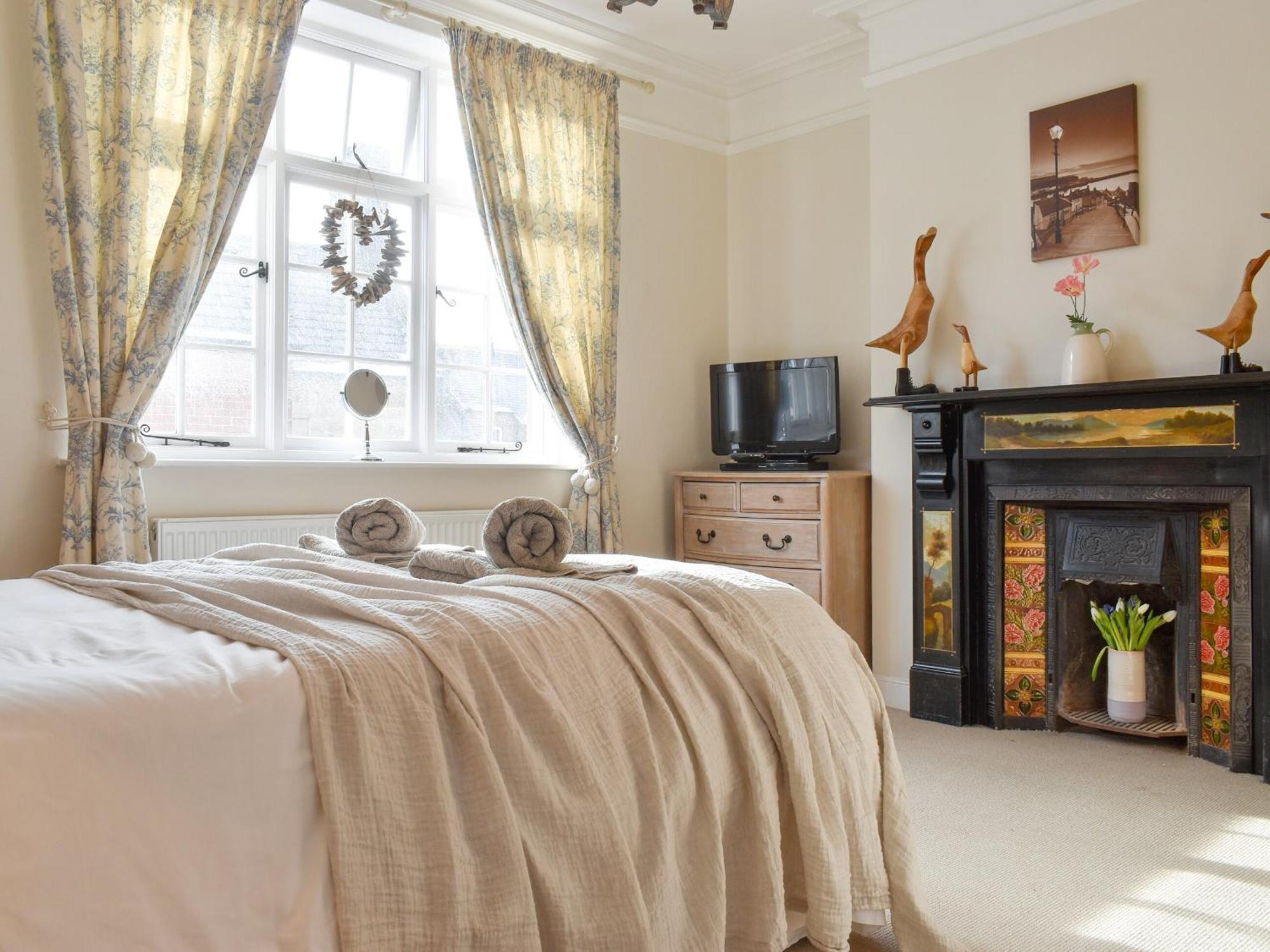 Whitby Townhouse Villa ภายนอก รูปภาพ