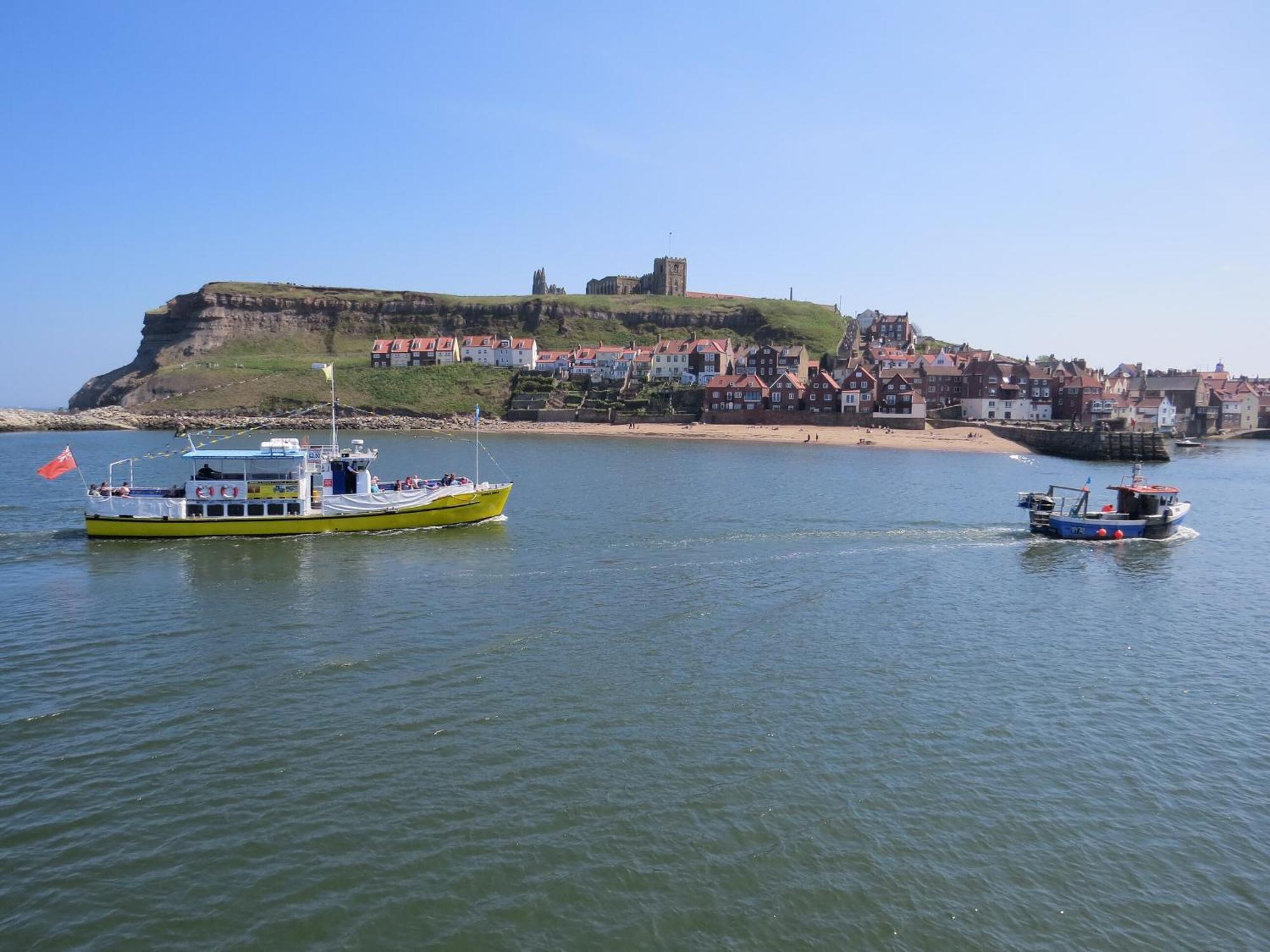 Whitby Townhouse Villa ภายนอก รูปภาพ